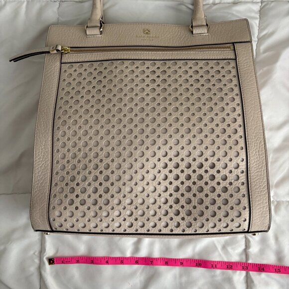 Kate Spade Large Cream/Beige Perri Lane Perforated Zip Top Closure Tote - Picture 6 of 11